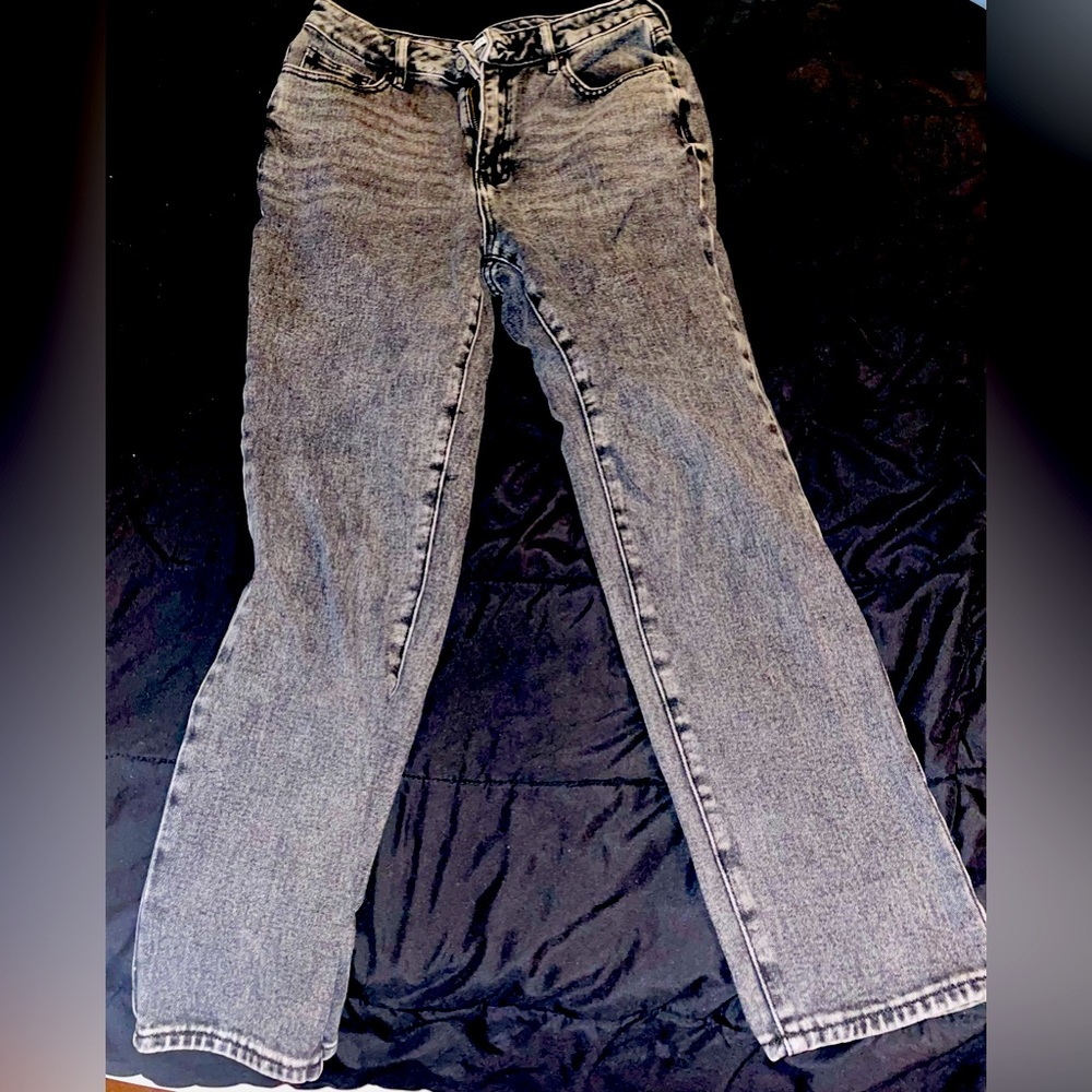 Juniors nwot light washed black jeans